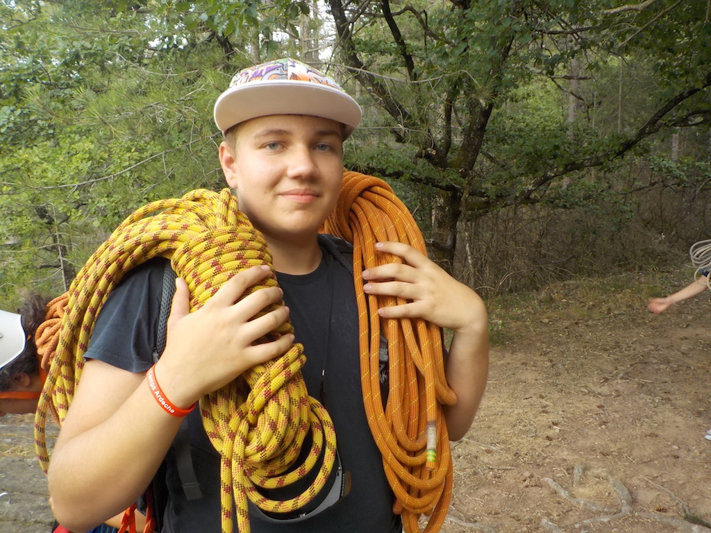 Village Camps International Summer Camp Ard&egrave;che, France 2019-07-26 https://www.villagecamps.com/journals_admin/images/2231-0816-NewClimb12 copy.jpg